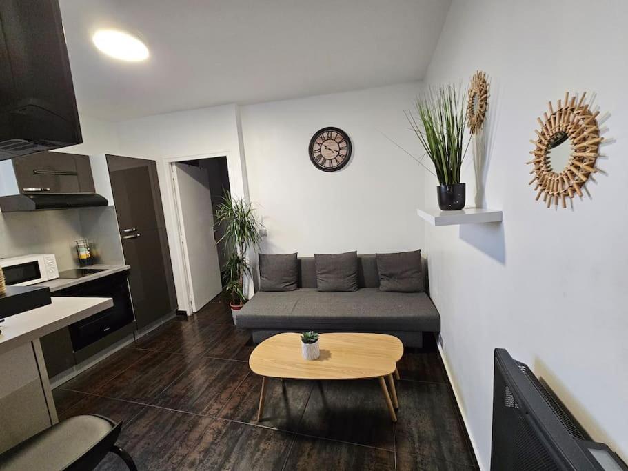 Appartement Proche Metro Paris Pantin Eksteriør bilde