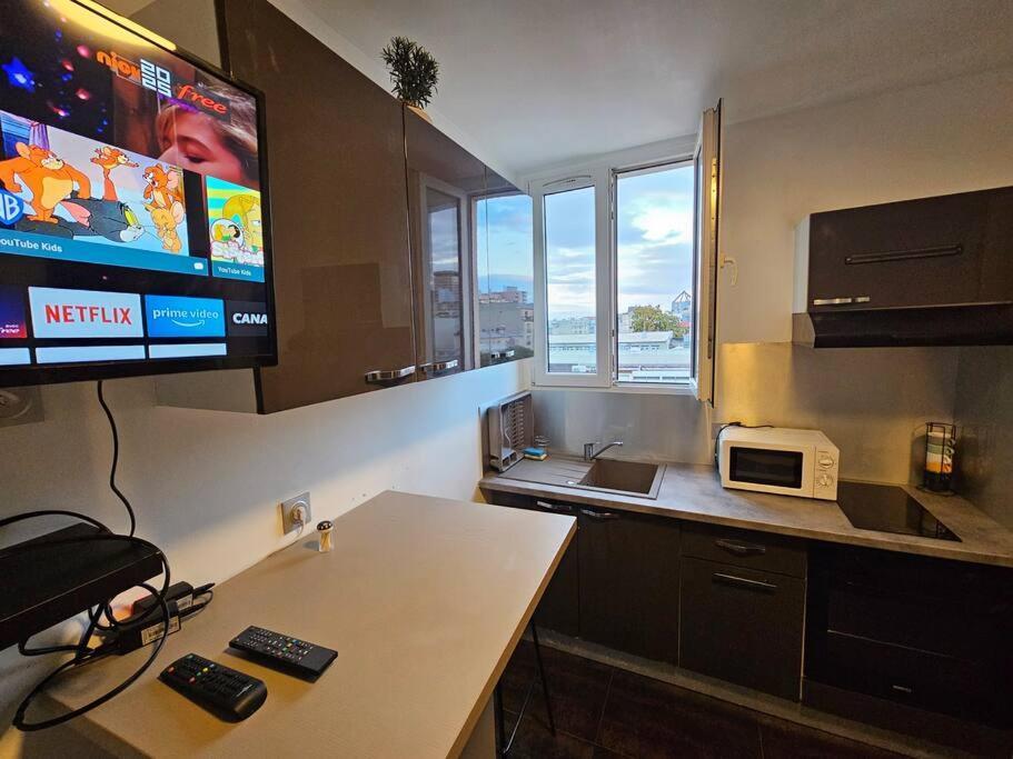 Appartement Proche Metro Paris Pantin Eksteriør bilde